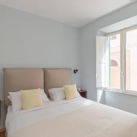 Iflat Trevi Charming