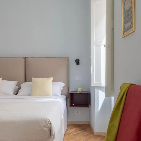 Апартаменты Iflat Trevi Charming