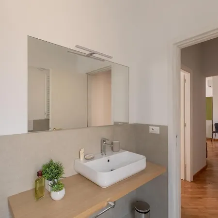 Iflat Trevi Charming