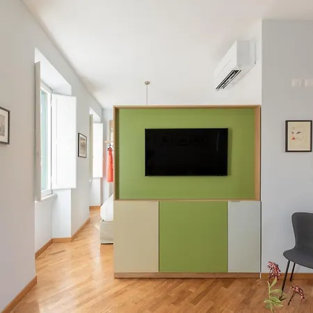 Iflat Trevi Charming